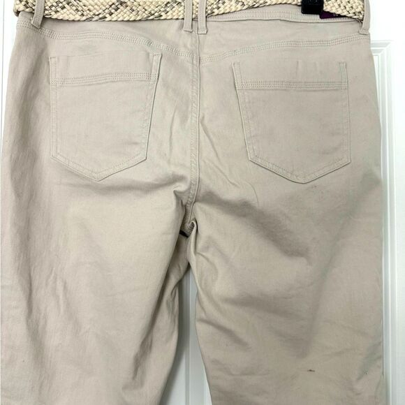 Beige Cropped Pants with Braided Belt - Picture 3 of 7